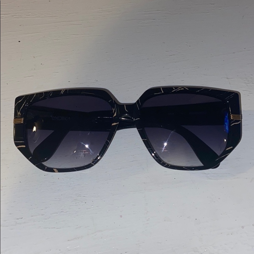 LUXOTTICA sunglasses